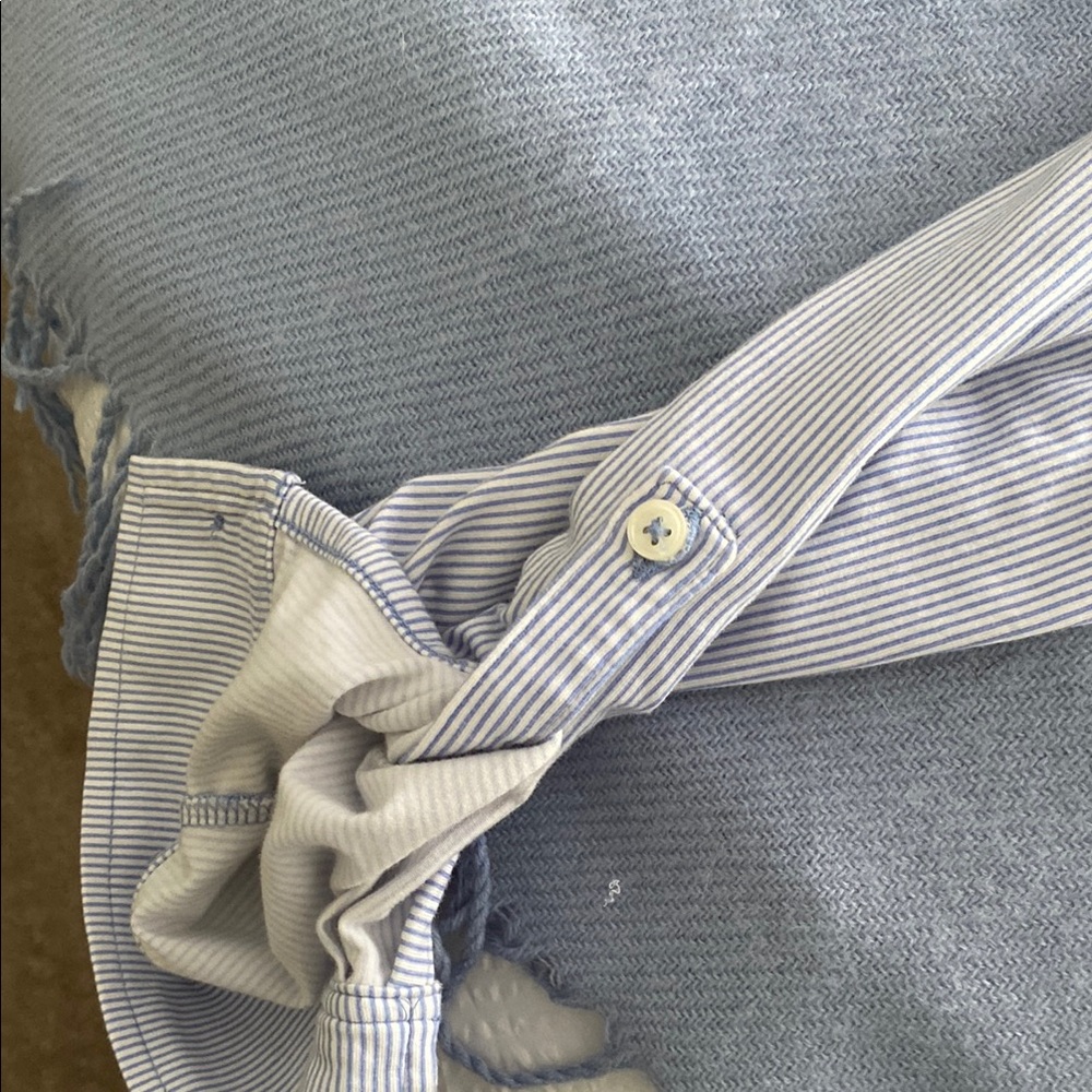 Lands' End Women's Blue Striped Button Down Shirt - Picture 6 of 6